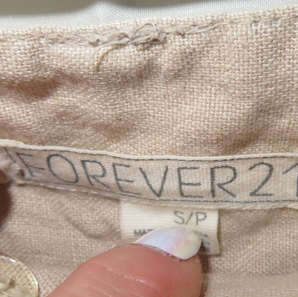 Small Forever 21 Khaki Linen Shorts - Picture 2 of 2